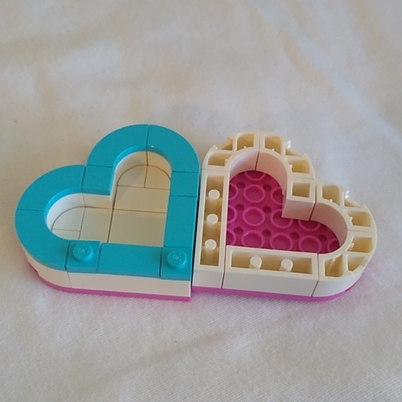 Lego Mini Heart Jewelry Box - Picture 3 of 11